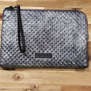 Vera Bradley wristlet silver mist